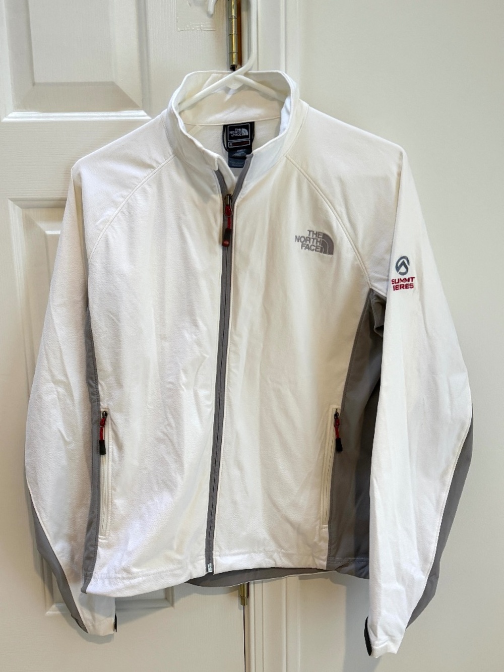 The North Face Summit Series Jacket | Women’s Medium | Zip-Up | Great Condition